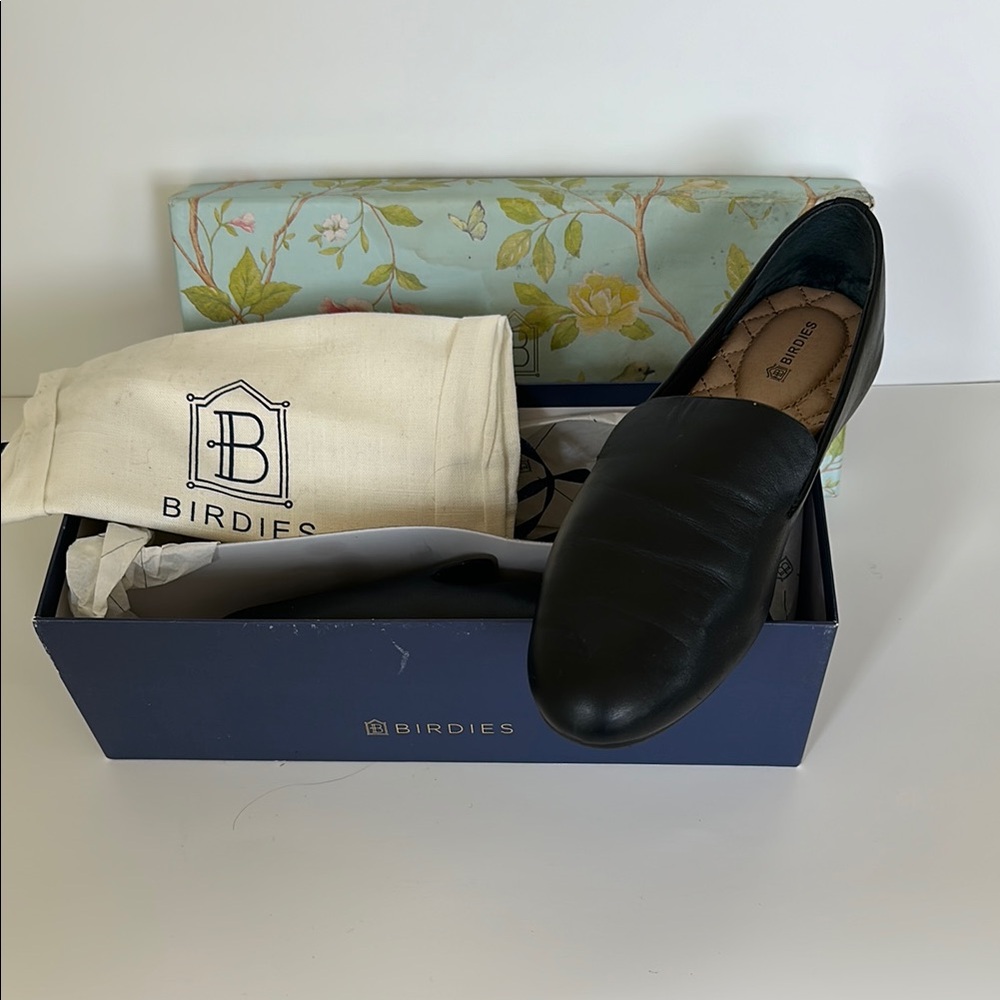 New in box Birdies Starling Black Loafers size 6